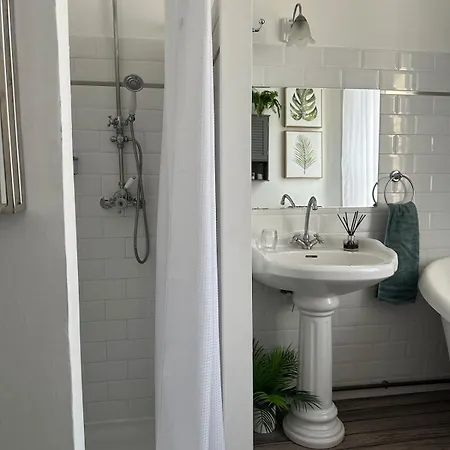 Stunning Centre 3-bed Lejlighed